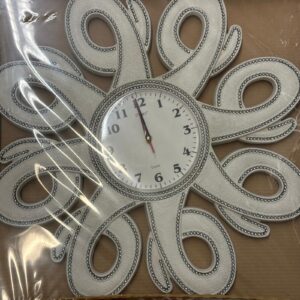 Horloge circulaire blanche